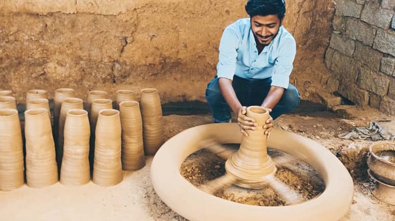 pottery-at-Laxmandas