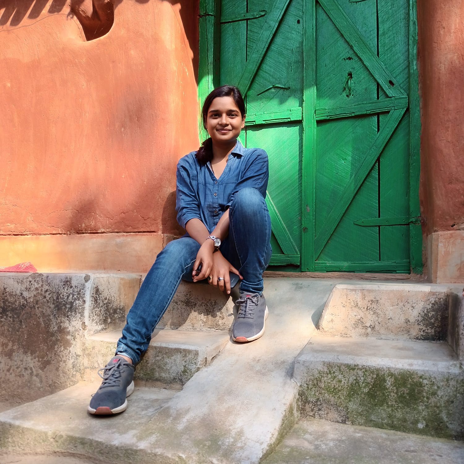Nivedita-during-a-field-visit-in-Torpa