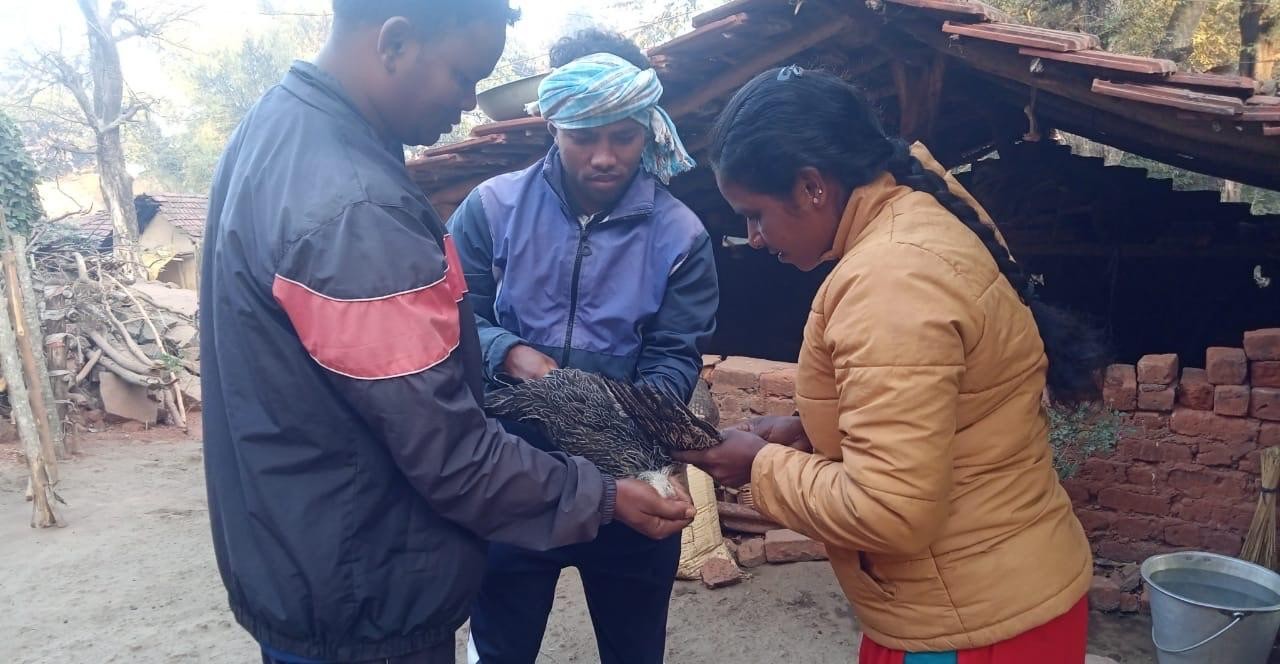 Kumudei-providing-vaccination-service